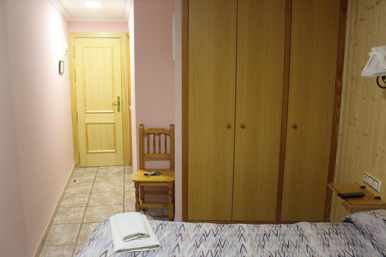 Villar del Arzobispo La Posa 호스텔 외부 사진
